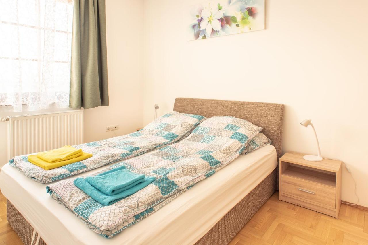 Modor Apartman Alsópáhok Eksteriør billede